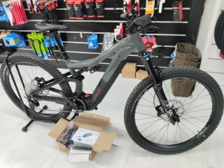 Bicicleta Eléctrica FOCUS JAM 6.7