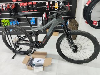 Bicicleta Eléctrica FOCUS JAM 6.7
