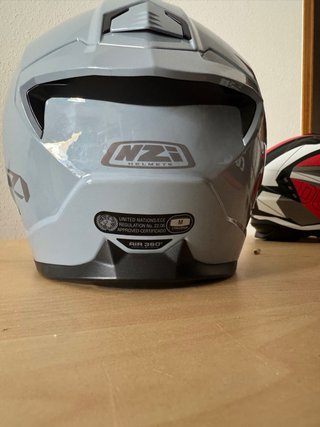 Casco Nzi Modular Negro y Gris