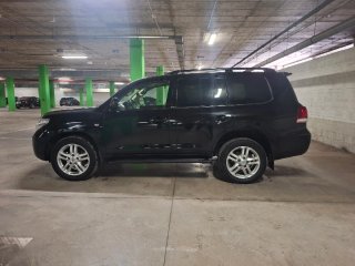 Toyota Land Cruiser 200 2012