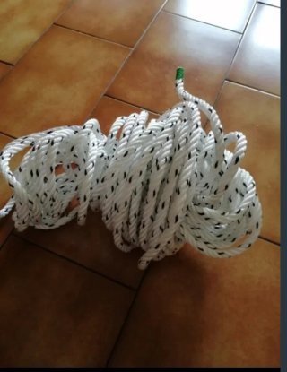 Cuerda blanca y negra