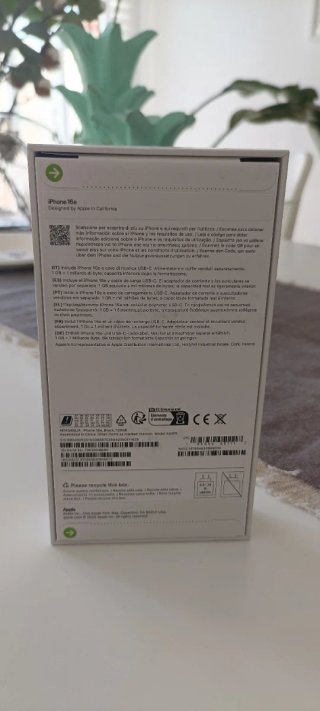 iPhone 16e 128GB Negro. Nuevo sin abrir.