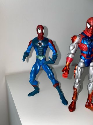 Set 2 spiderman action figure
