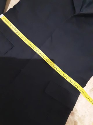 Chaqueta Zara Man XXL negra, forro raso, muy nueva