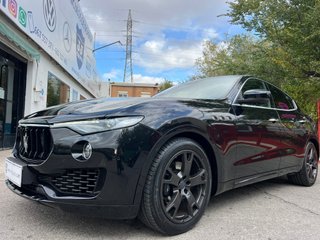 Maserati Levante V6 275 HP D AWD