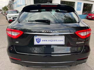 Maserati Levante V6 275 HP D AWD