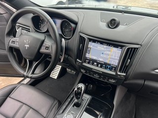 Maserati Levante V6 275 HP D AWD
