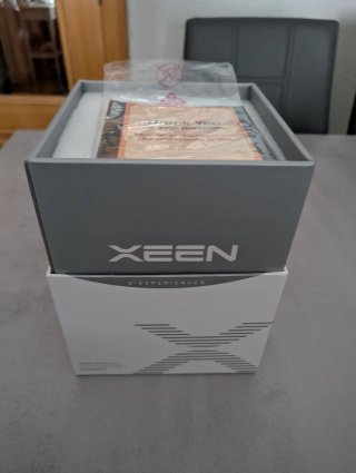 Caja Xeen 35mm T1.5 Canon EF.