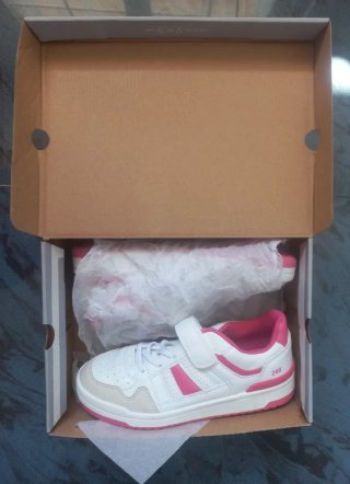 Deportivas VTY Talla 34 Blancas y Rosas