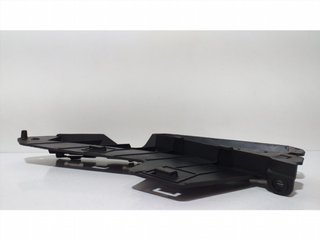GUIA PARAGOLPES DELANTERA DERECHA 30796388 65424