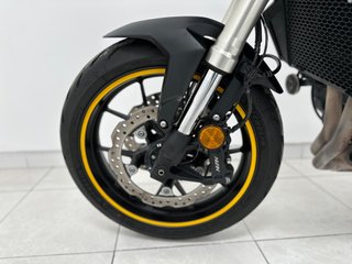 HONDA CB 750F HORNET LIMITADA A2