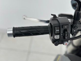 HONDA CB 750F HORNET LIMITADA A2