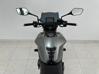 HONDA CB 750F HORNET LIMITADA A2