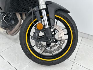 HONDA CB 750F HORNET LIMITADA A2