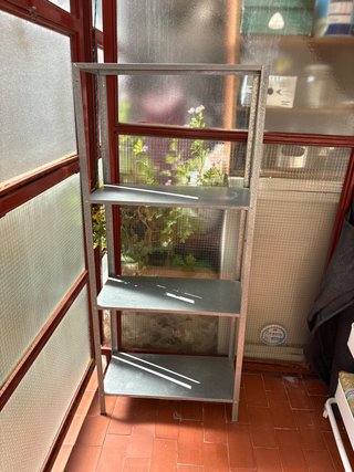 Estantería metálica de 4 baldas