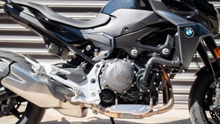 BMW F 900 R