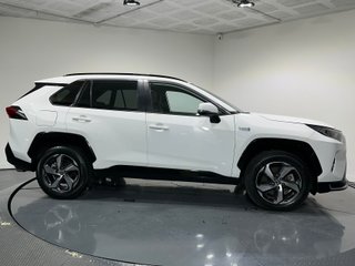 Toyota RAV4 2022 300PH Advance