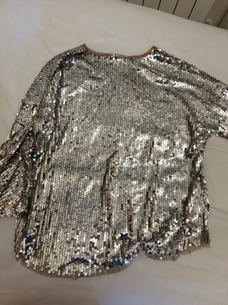 Blusa lentejuelas plateadas