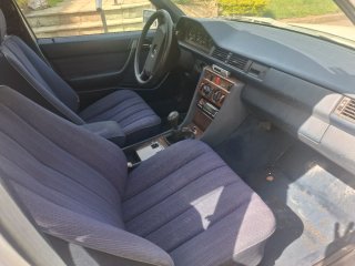 Mercedes-Benz Clase E 1988