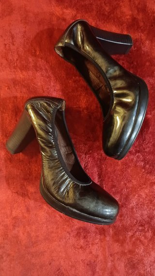 Zapatos de tacón de la marca Pitillos - Talla 37 N