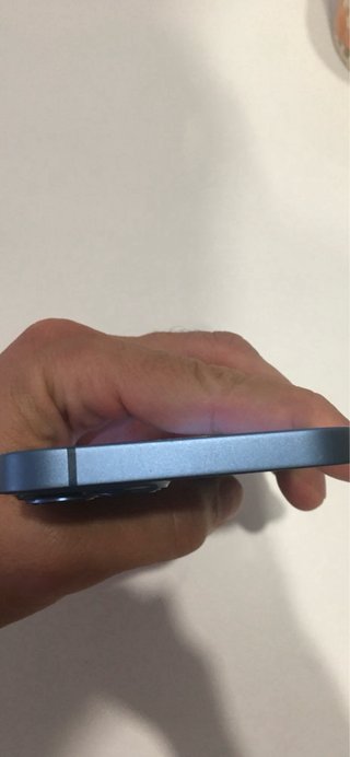 iPhone 13 Apple