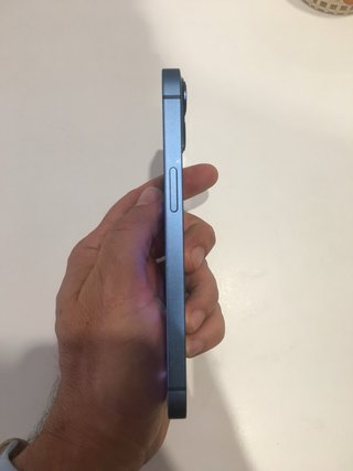 iPhone 13 Apple