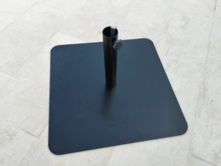 Base para sombrilla negra