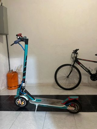 Patinete Eléctrico Azul xiaomi