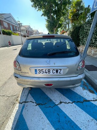 Peugeot 206 2004