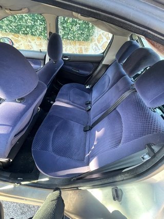 Peugeot 206 2004