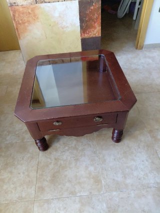 Mesa de salón madera y cristal