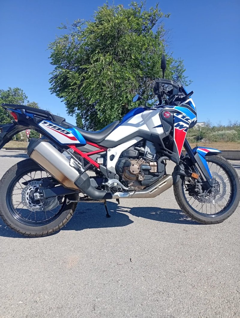 Honda Africa Twin 2023 DCT como nueva