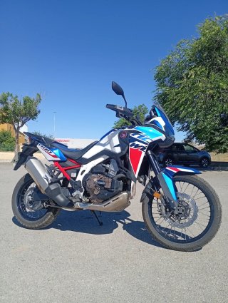 Honda Africa Twin 2023 DCT como nueva