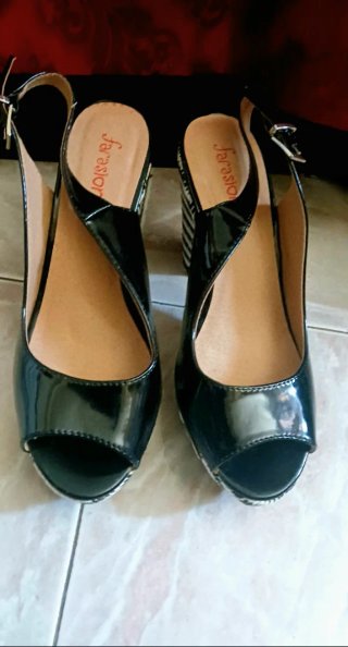 Sandali Sarasion Vernice Nera Righe 38