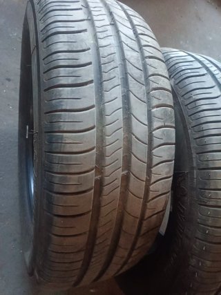 2 Neumáticos Michelin 205/60 R16 92H