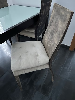Mesa comedor extensible + 4 sillas