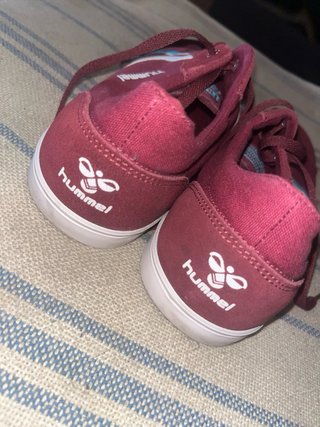 Zapatillas Hummel rojas