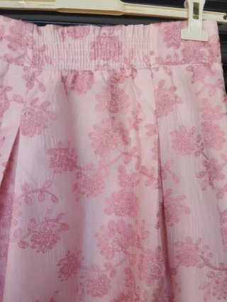 Falda rosa para eventos y bodas