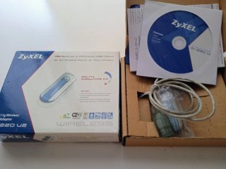 Adaptador WiFi USB G220 Zyxel Completo Caja