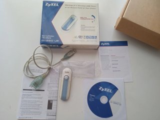 Adaptador WiFi USB G220 Zyxel Completo Caja