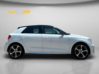 Audi A1 Sportback Adrenalin 25 TFSI 70kW (95CV)