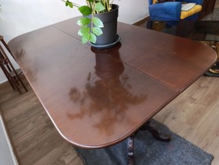 Mesa de comedor madera. Plegable