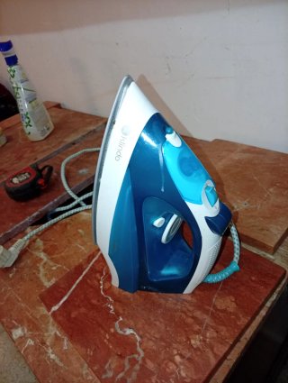 Plancha de vapor Kliindo 2400W