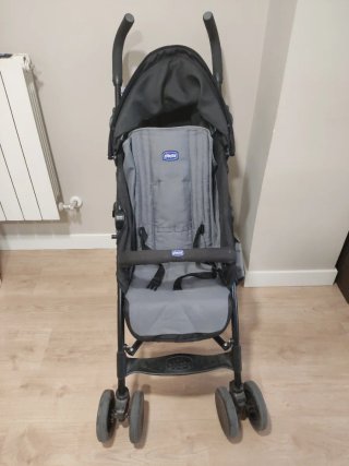Silla de paseo Chicco gris