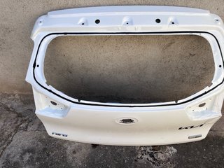 Portón trasero Kia Niro Blanco con pequeño golpe