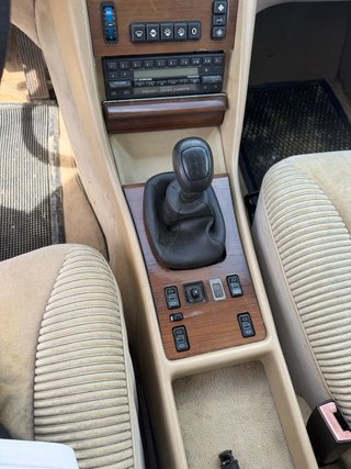 Mercedes-Benz 300SE 1986