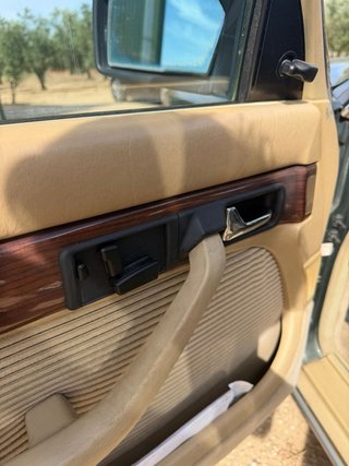 Mercedes-Benz 300SE 1986