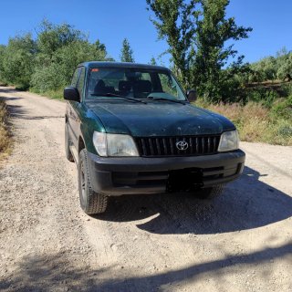 Toyota Land Cruiser 90 2000