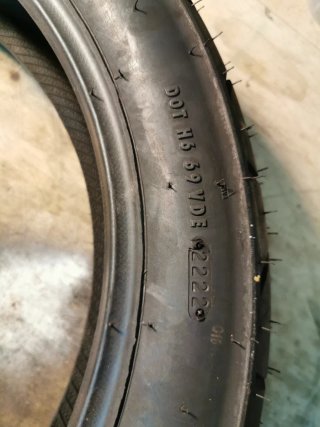 Neumático Continental 130/80-17 65H