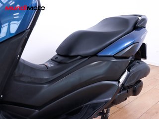 YAMAHA NMAX